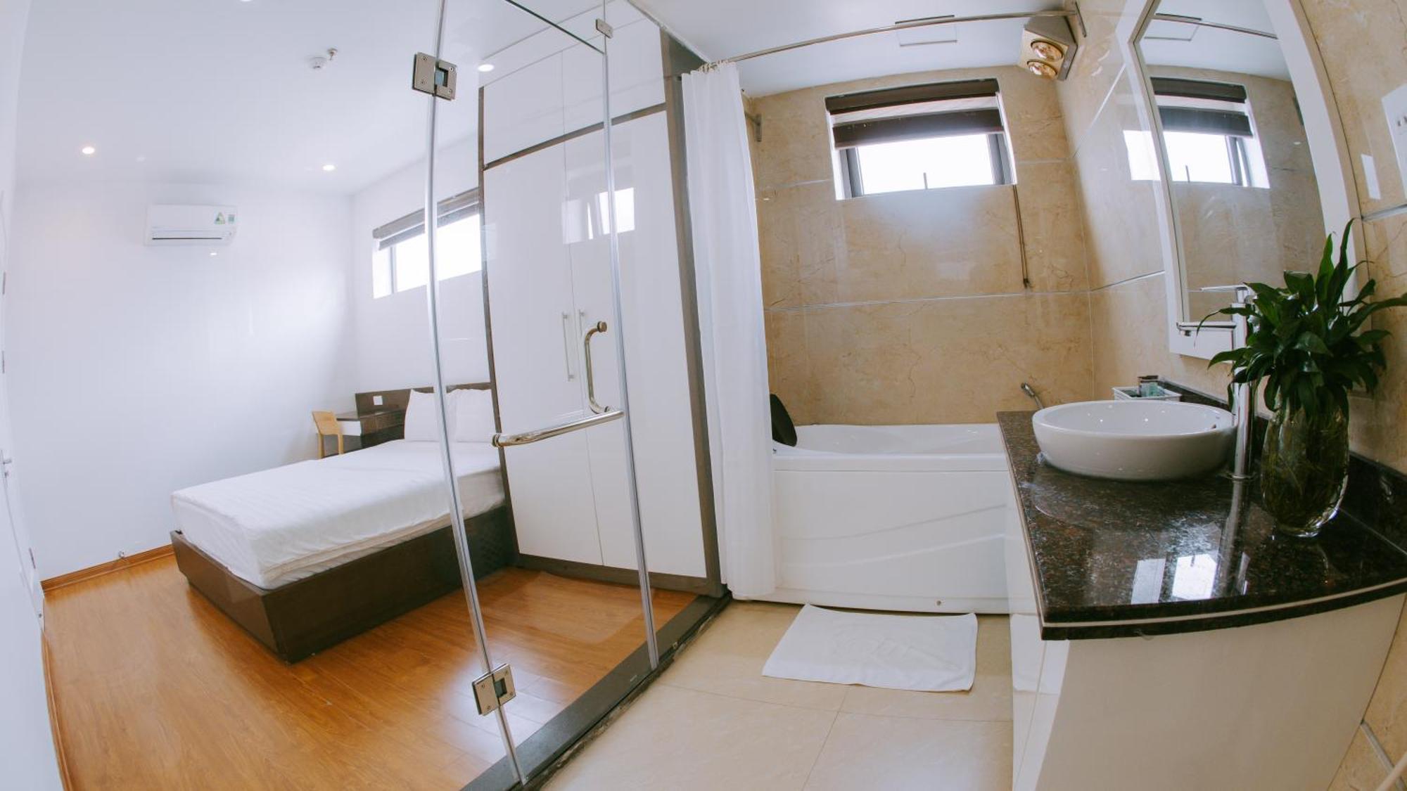 GM Hotel&Apartment Hai Phong Buitenkant foto