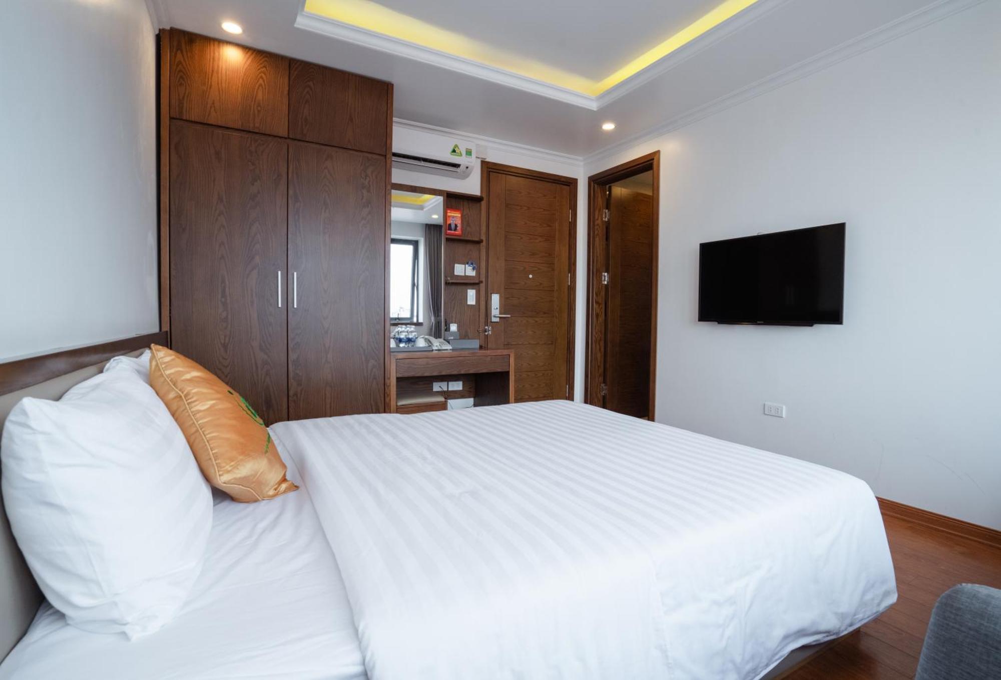 GM Hotel&Apartment Hai Phong Buitenkant foto