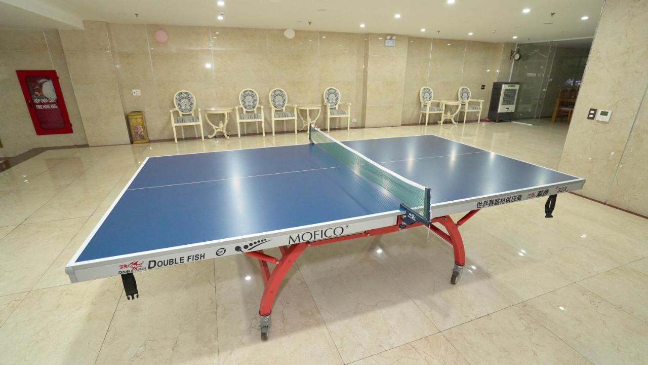 GM Hotel&Apartment Hai Phong Buitenkant foto